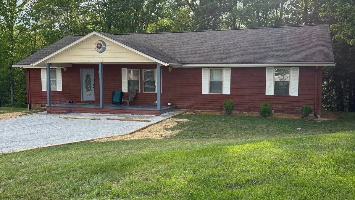Heidelberg House | Spacious w/hot tub/grill/firepit 4 BR Red River Gorge - nSUMMER AVAILABILITY!