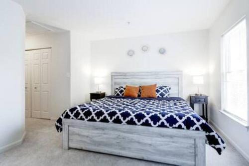 Washington Apartment | Spacious Washington, D.C. Rowhome w/free parking!