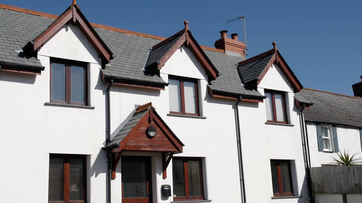Hartland Cottage | Spacious, well-equipped cottage with parking in Hartland, N Devon - Sleeps 6.