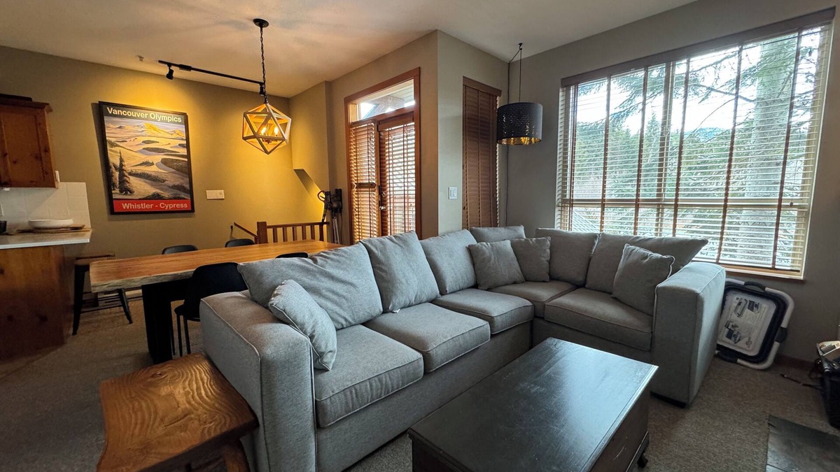 Whistler Cay Heights House | Spacious Whistler Townhome – Walk to Lifts!