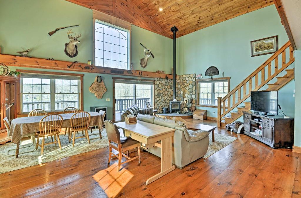 Wolcott House | Spacious Wolcott Lake Cottage with Wraparound Deck!