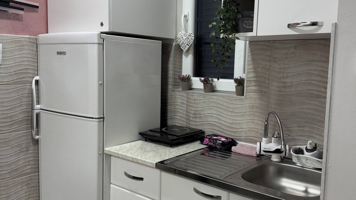 Nis Apartment | SpaNISH 3 apartment