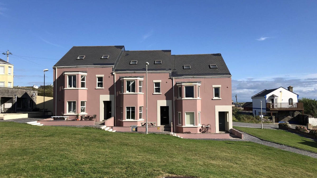 Kilkee House | Spanish Cove Holiday Home No.D4 (Sleeps 5)
