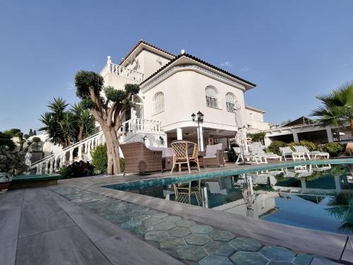 Lo Rufete Villa | Spanish Villa with private pool