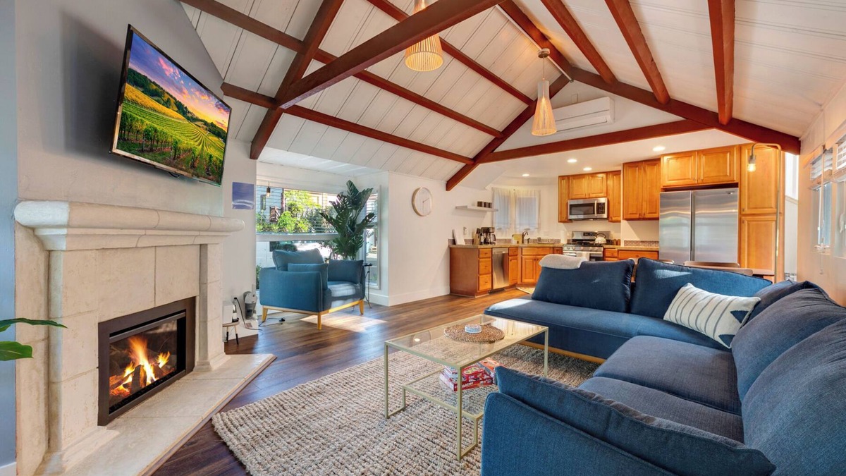 West Junior College House | Spanish Wine Country Cottage with Hot Tub!