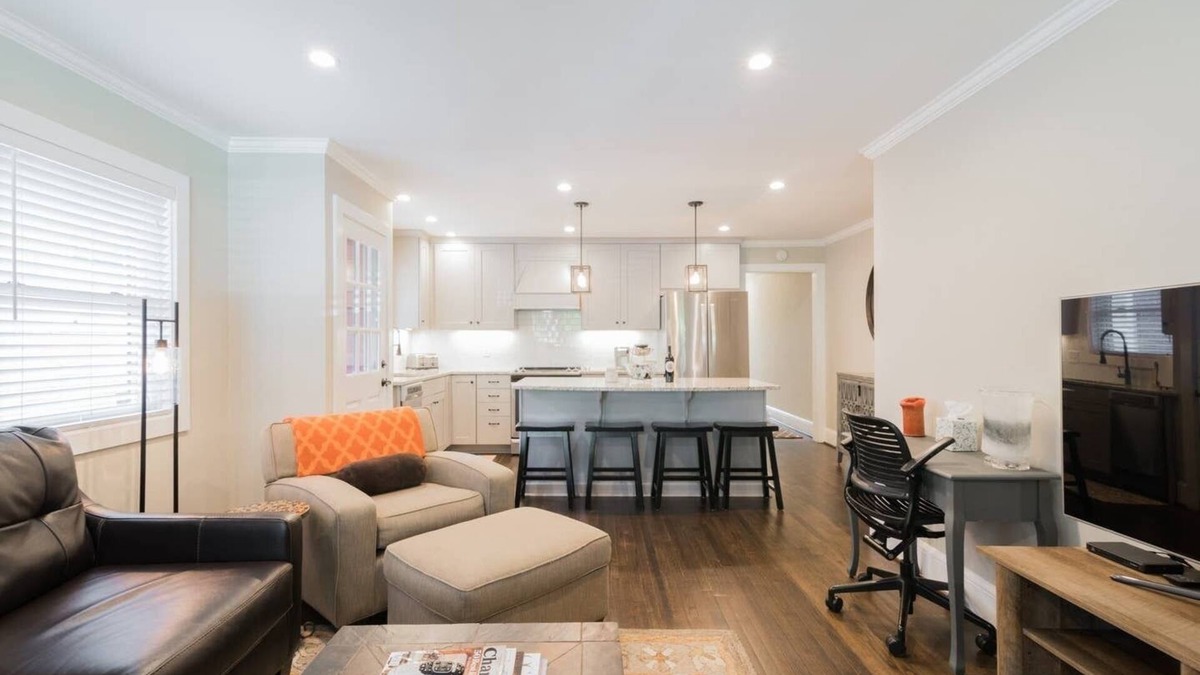Plaza Midwood House | *Sparkling Clean* 5-Star Modern Luxury Near Uptown