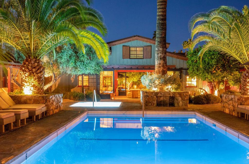 Deepwell Estates Resort | Sparrows Lodge