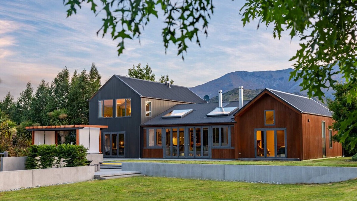 Lake Hayes Villa | Speargrass Lodge by Sothebys Luxury Rental Homes