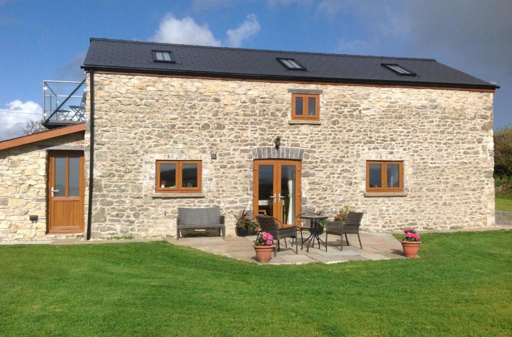 Vale of Glamorgan House | Special 10-17OCT Beautiful Dog Friendly Cottage near Cardiff, Cowbridge, Barry