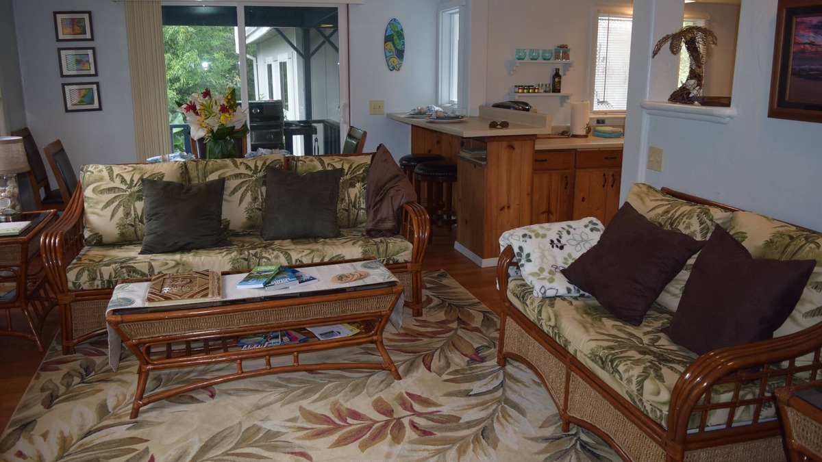 Kamuela House | Special for monthly rentals, great for traveling medical prof.