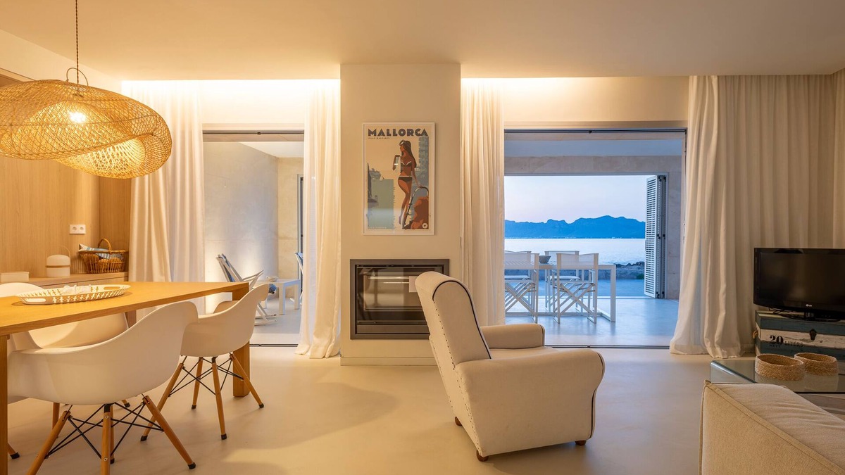es Bacares House | Special house by the sea