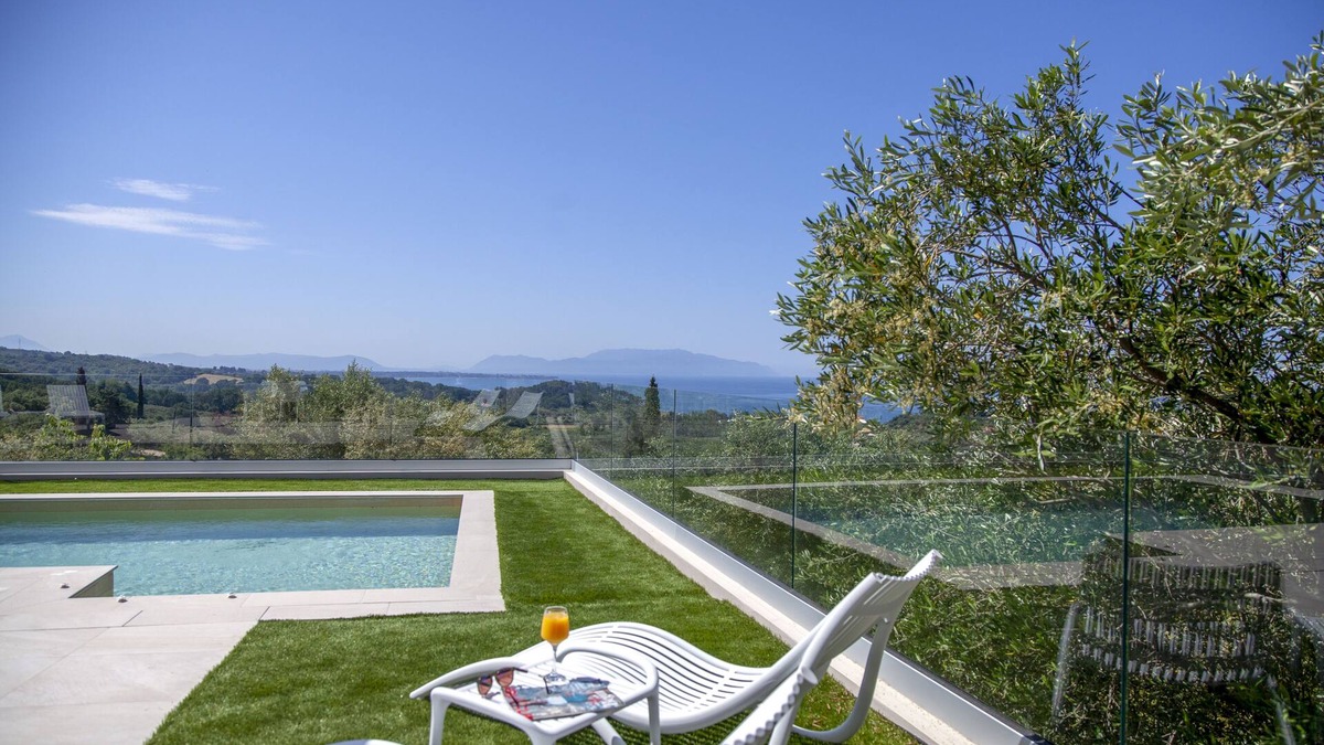 Kanali Villa | Special Offer! Villa Andromeda in Preveza wth pool and sea views