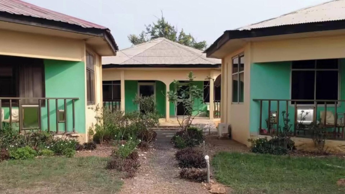 Akyinim House | Special Place For Special People