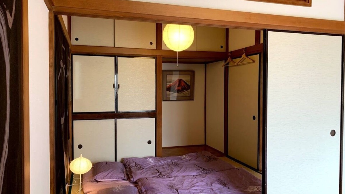 Ota House | Special private accommodations allowed/Good location/Keikyu Kamata Station 6 min/Haneda Airport 8 min/Entire building for rent/Ideal for families and groups and groups/Free Internet Wi-Fi/Kid's room