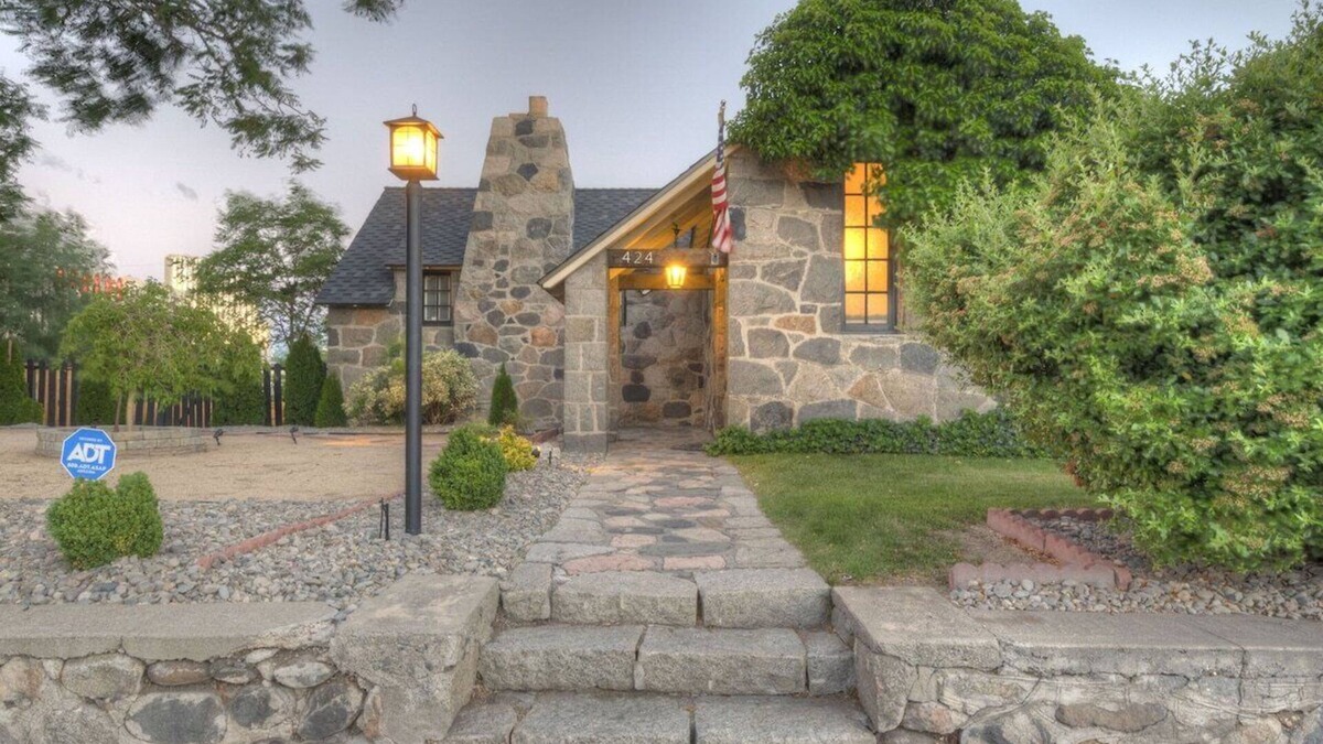 West University House | *Special Rate~Stone Minerva Estate~Groups~Downtown