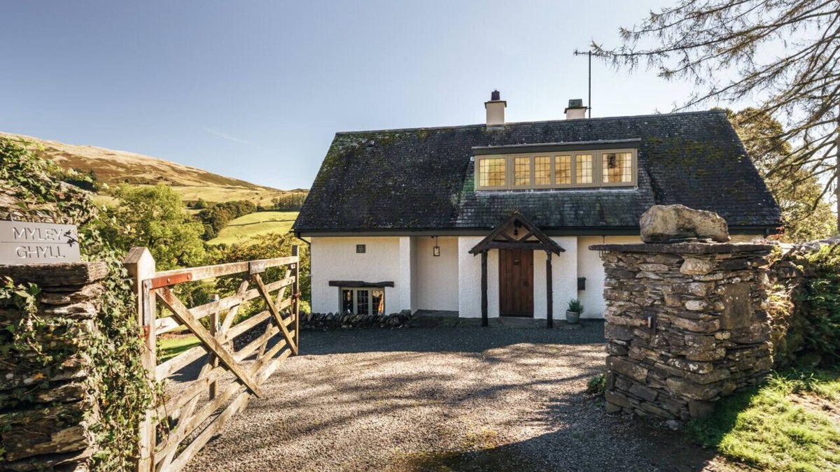 Troutbeck House | Spectacular views, Troutbeck