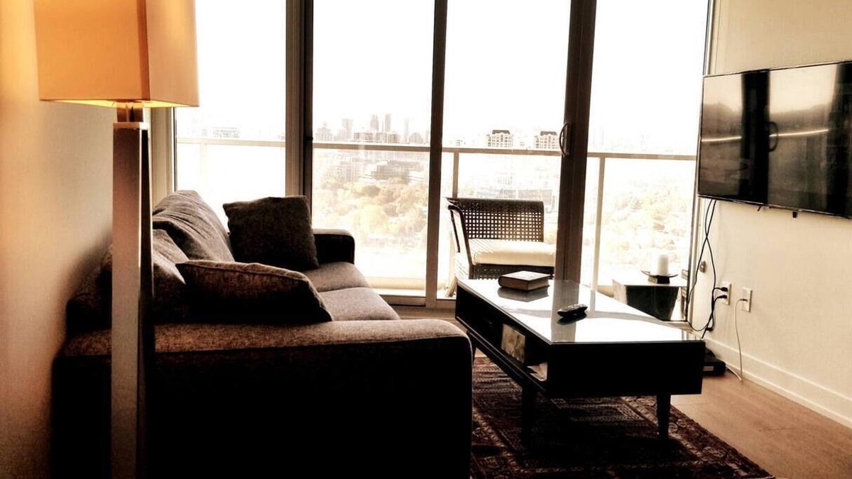 Bayview Village Condo | Spectacular 1+D Condo in Beyview Village with Fabulous View