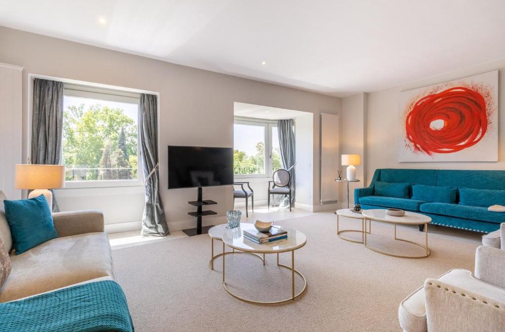 Recoletos Apartment | Spectacular 2-Bedroom Apartment with Stunning Retiro Park Views In the Heart of Barrio Salamanca
