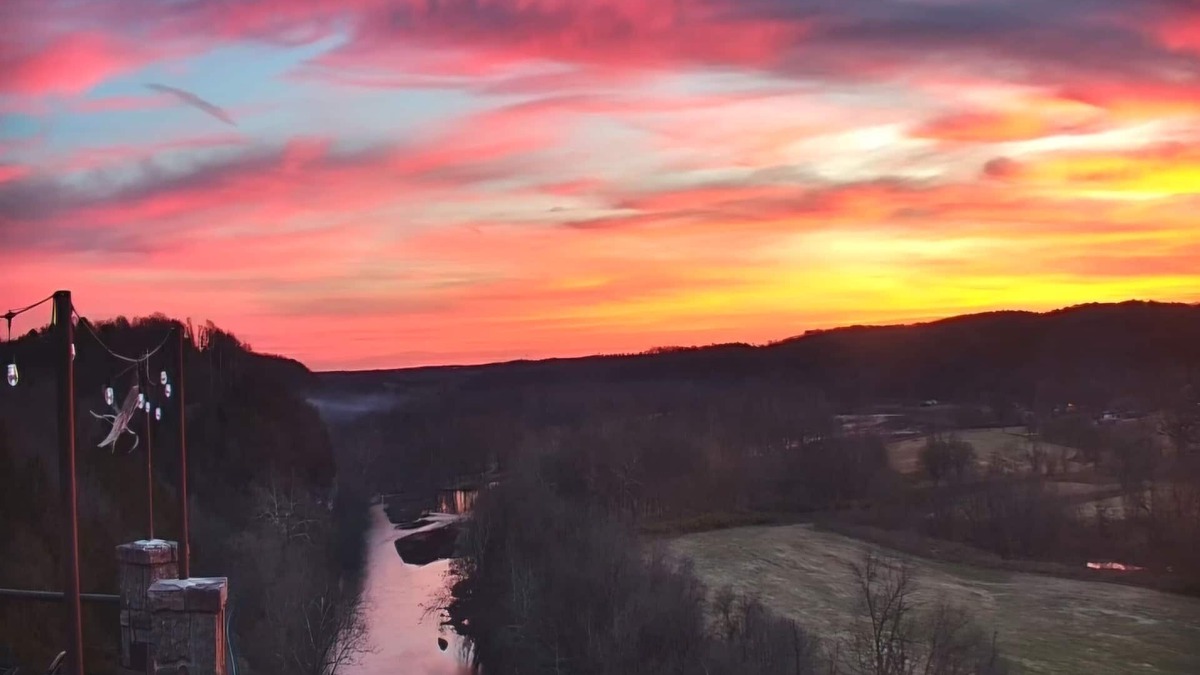 Noel House | Spectacular 5 bedroom home perched Cliff Side above Elk River in Noel, MO