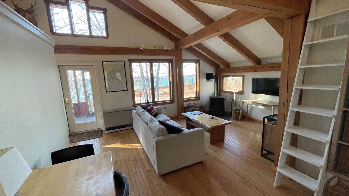 Harpswell Center House | Spectacular 8 Acre Oceanfront Property with Beautiful Sunsets