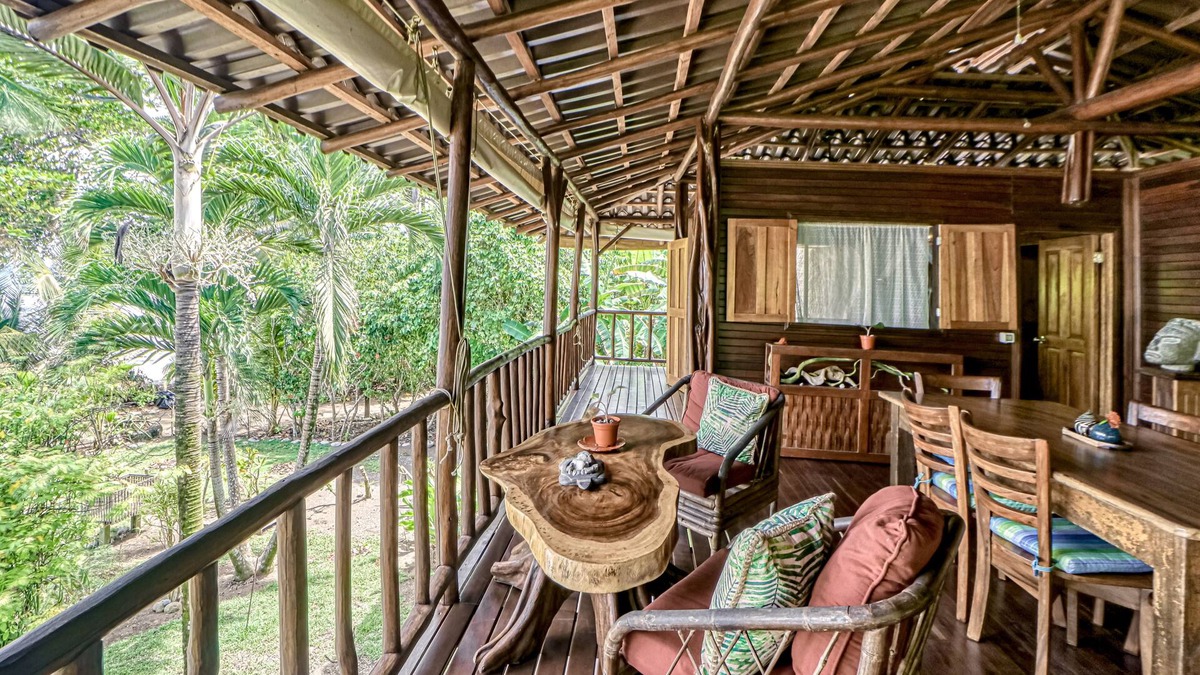 Cabo Matapalo House | Spectacular beachfront & tropical home with a shared pool, W/D, lanai, hammock