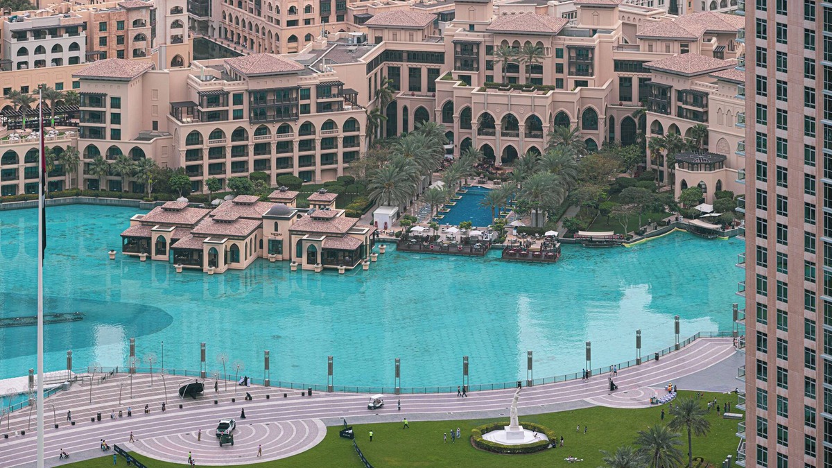 Downtown Dubai Apartment | Spectacular Burj Khalifa View Dubai Mall