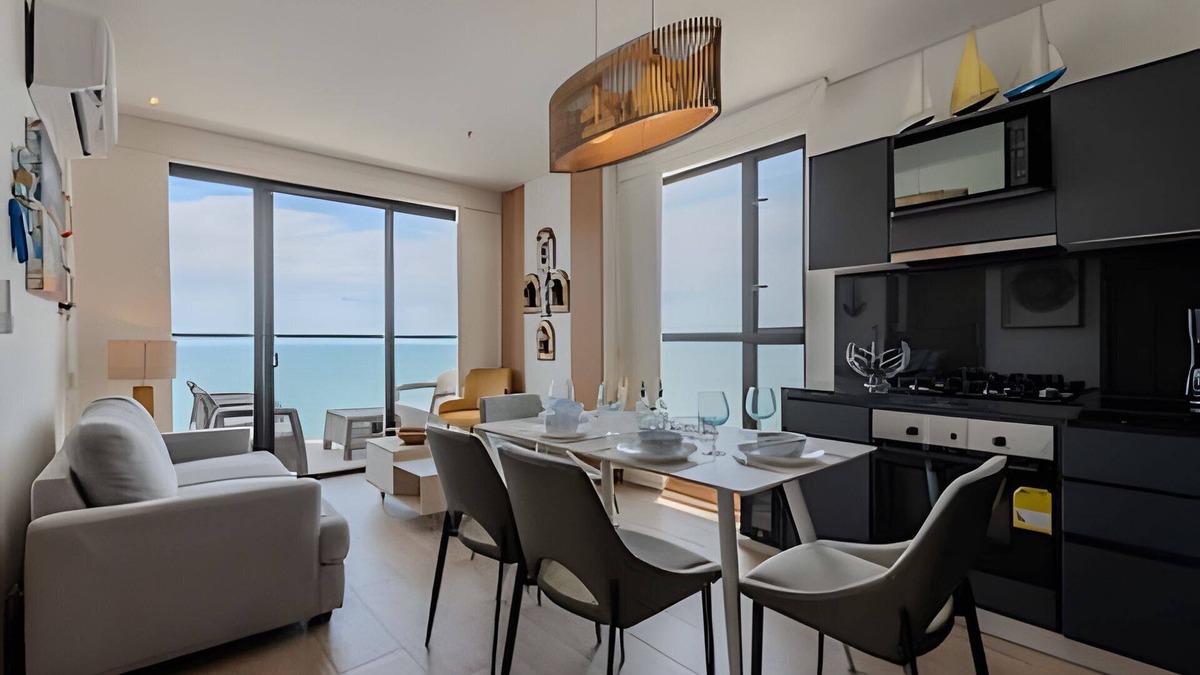 Cartagena District Apartment | Spectacular Ocean View and Historic Center 2BR