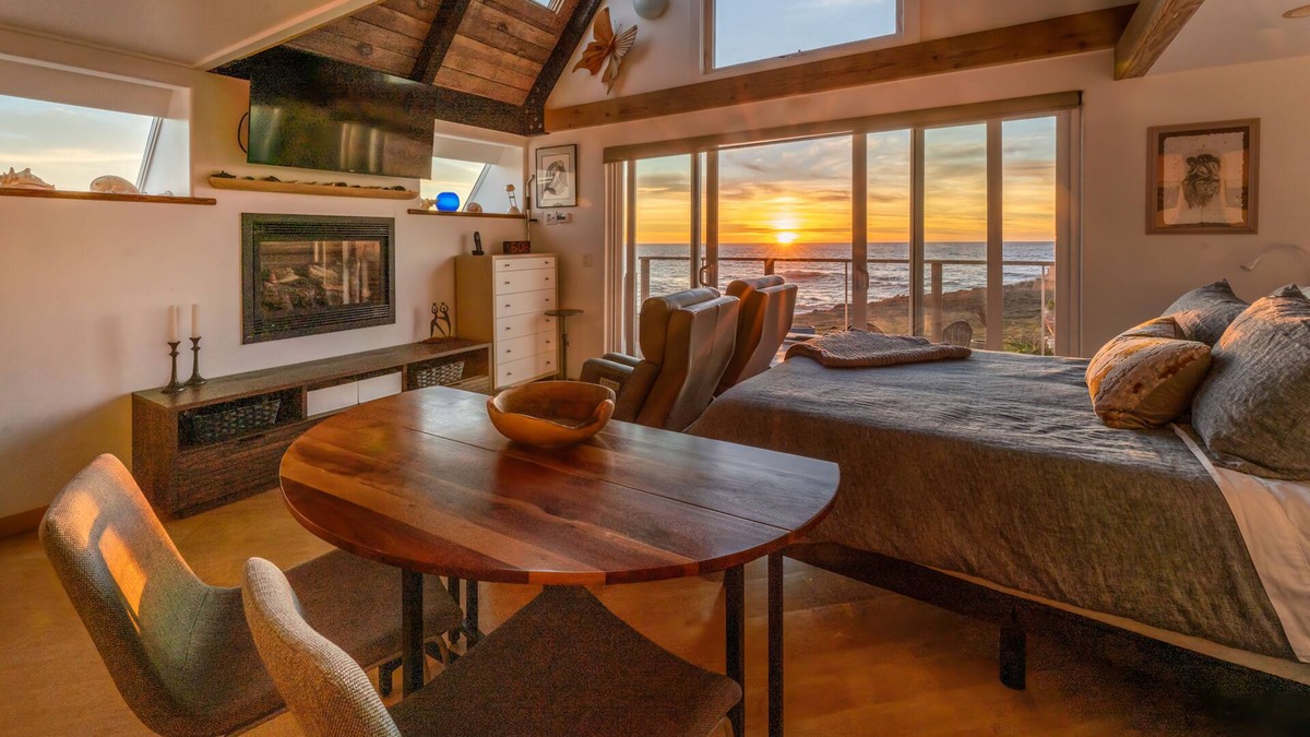 Fort Bragg House | Spectacular, dog-friendly, oceanfront studio with a loft, hot tub, and firepit