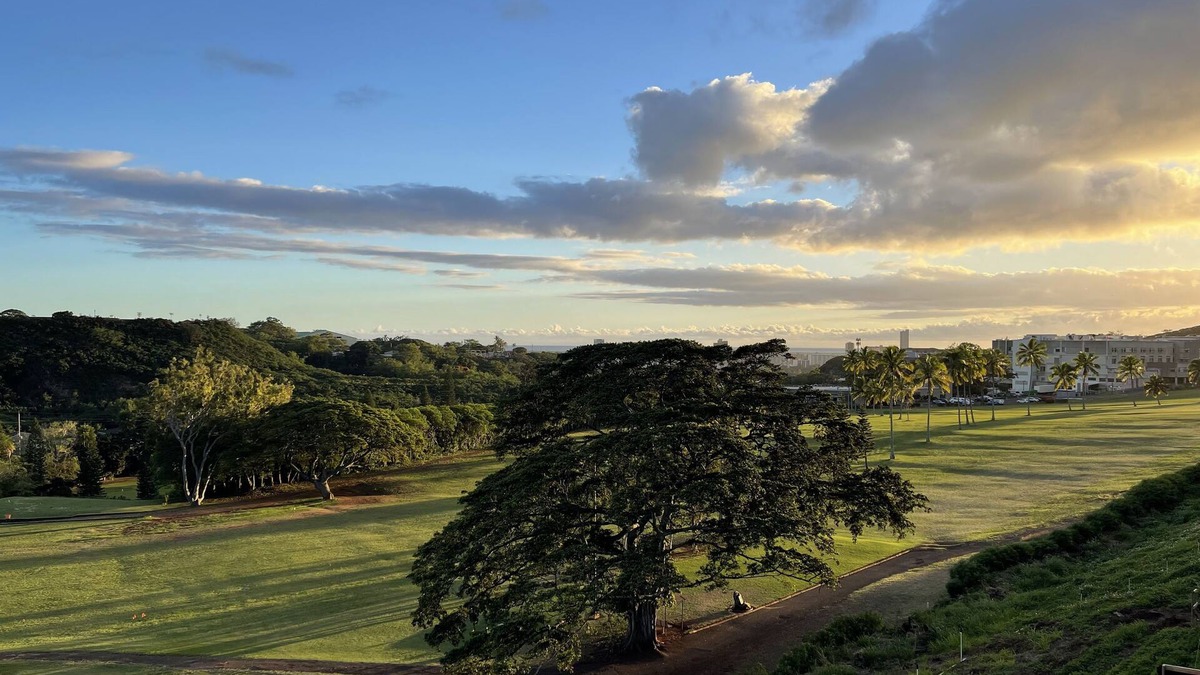 Moanalua House | SPECTACULAR GOLF COURSE FRONTAGE HOME "G", NEW/CLEAN:Nr. CAMP SMITH/JBPHH/AIRPT.
