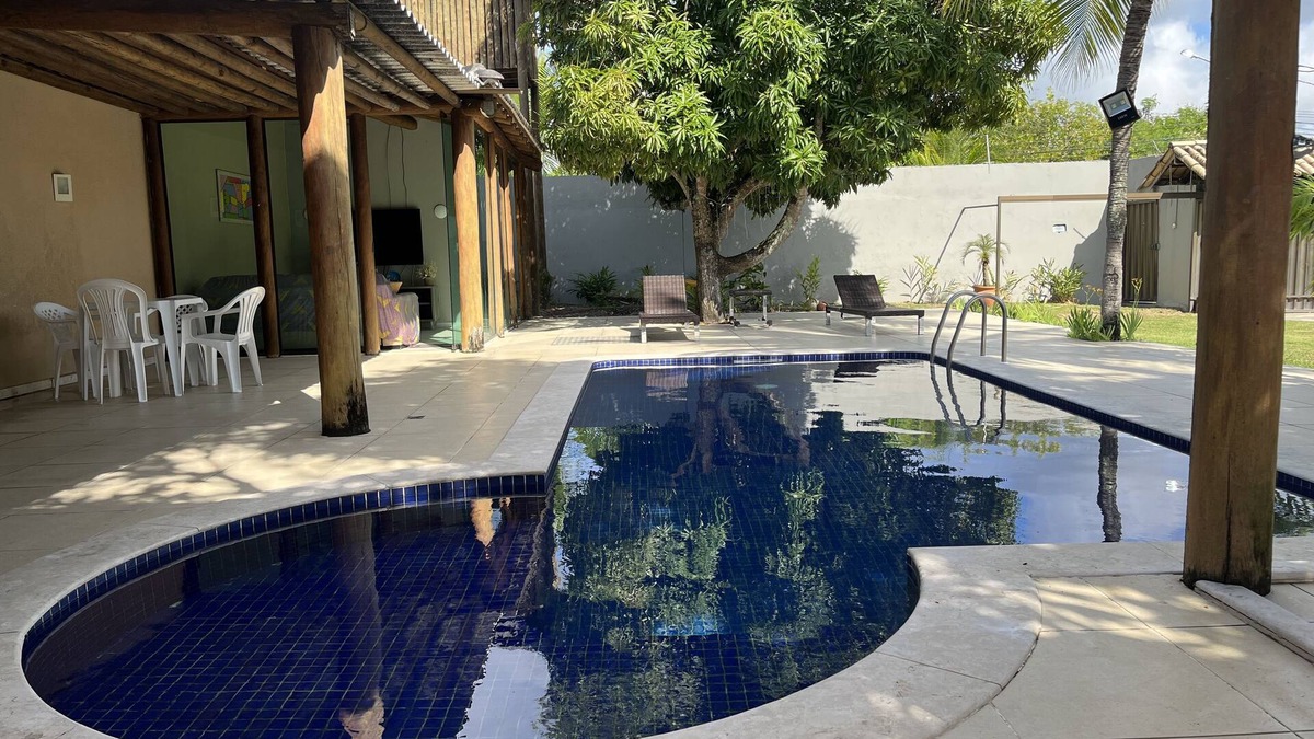Centro House | Spectacular house, free Wi-Fi, 24-hour security, swimming pool, gourmet area with beer garden
