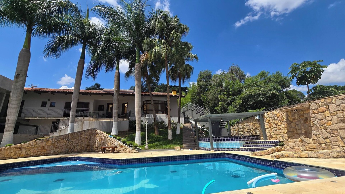 Cotia House | SPECTACULAR House Granja Viana