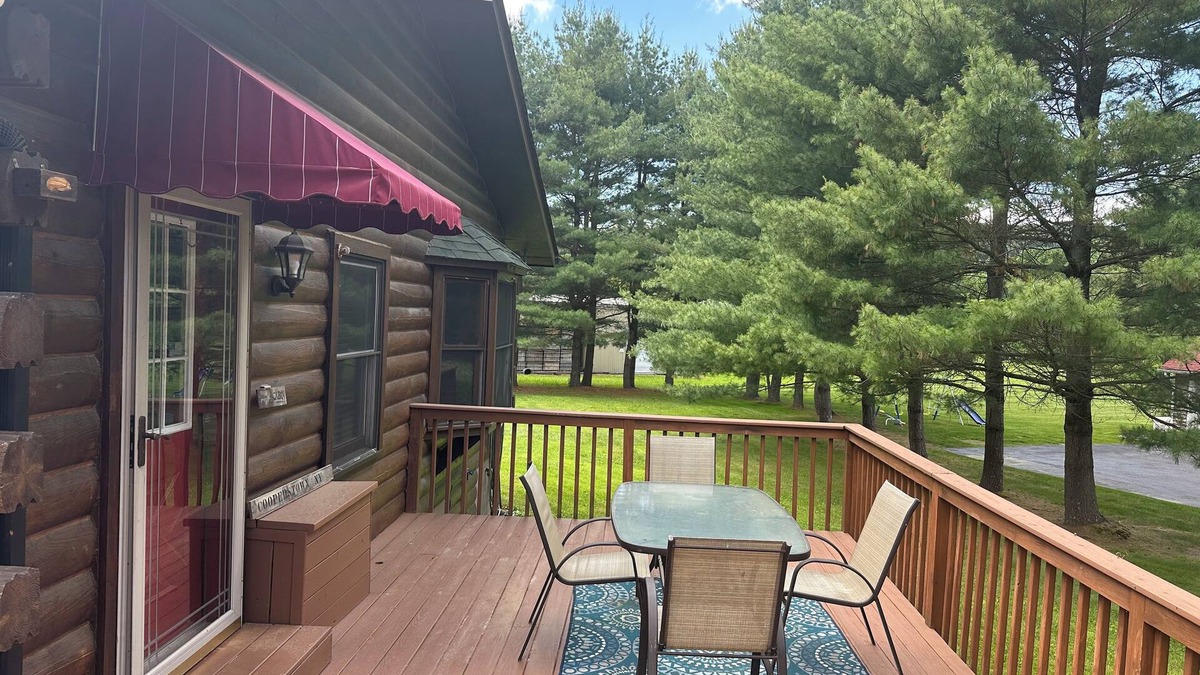 Marlboro Apartment | Spectacular Log Home Estate North Wing Apt