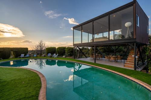 Covina House | Spectacular mansion with amazing views