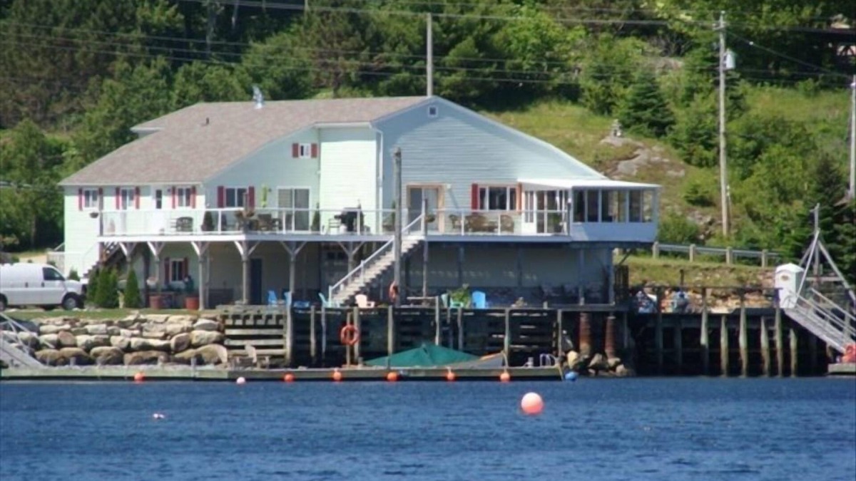 Fox Point House | Spectacular Oceanfront Living in Authentic Fishing Village