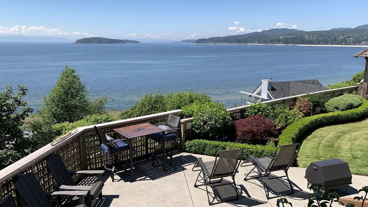 Selma Park Apartment | Spectacular Ocean View Suite with beach access