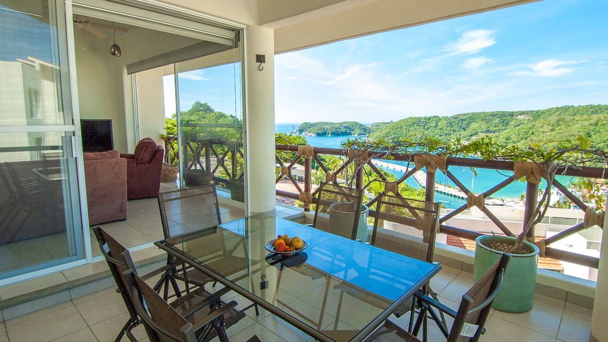 P Chahue Condo | Spectacular Ocean View Condo | Cruz Del Mar
