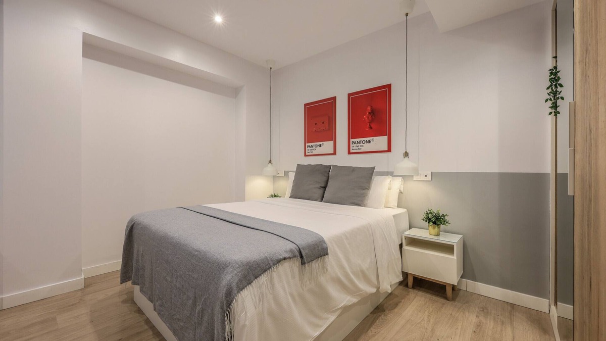 Gaztambide Bed & Breakfast | Spectacular quadruple room w/gym B113