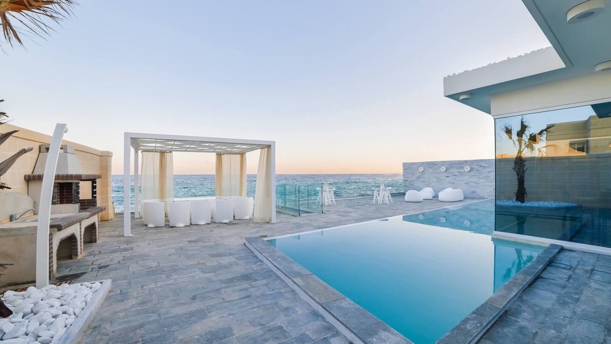 Marsaskala Villa | Spectacular Sea-View Villa with Spa Area