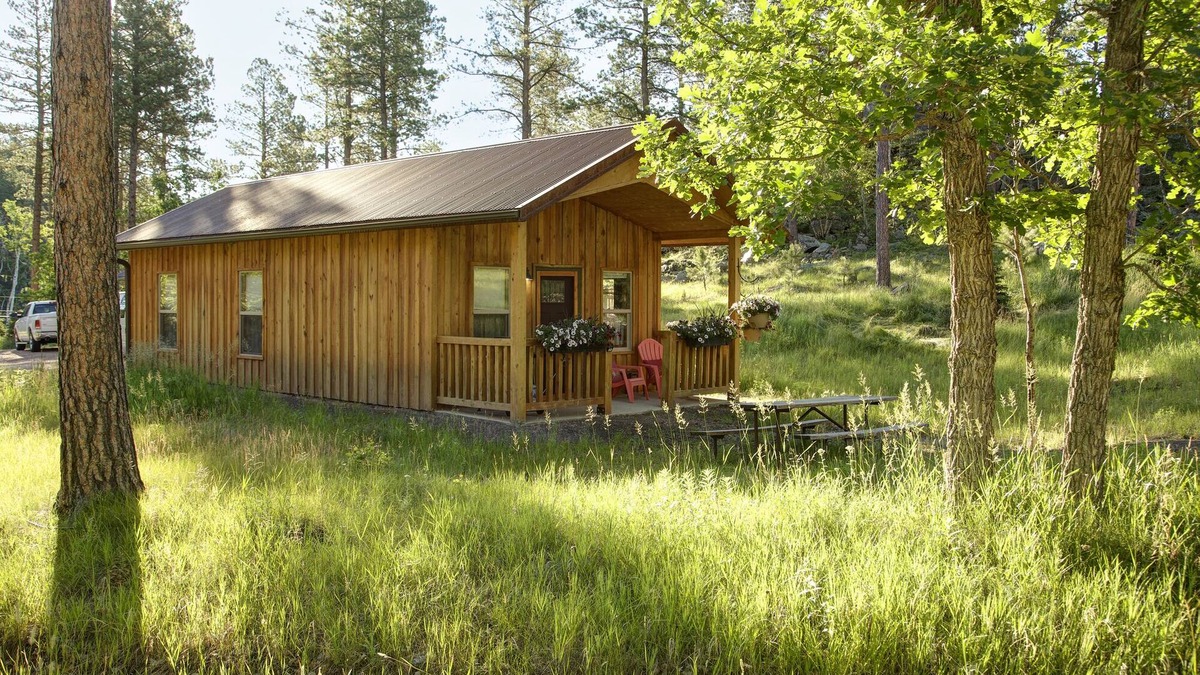 Rapid City Cabin | Spectacular setting, amenities, and centrally located to Mt. Rushmore and Custer State Park, and hiking. Wi-Fi. Excellent cell service (Verizon & ATT). Private campfire. Off-season discounts. No extra fees.