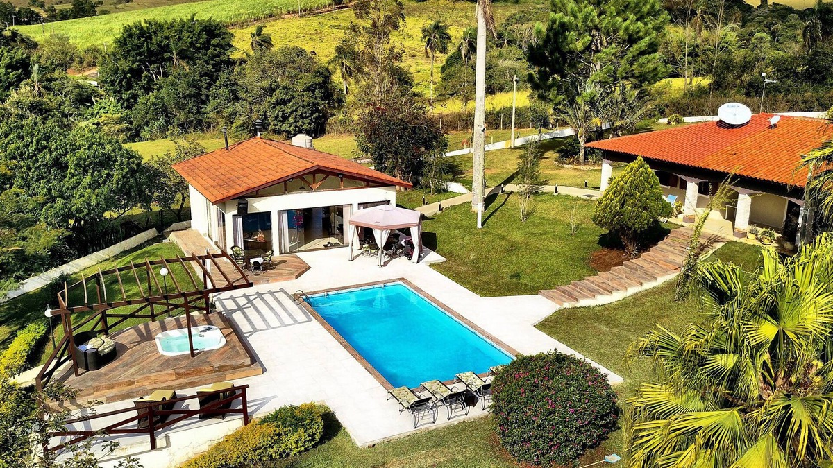 Itatiba Cottage | SPECTACULAR SITE; JACUZZI; POOL; LAKE; WEEKENDS AND HOLIDAYS.