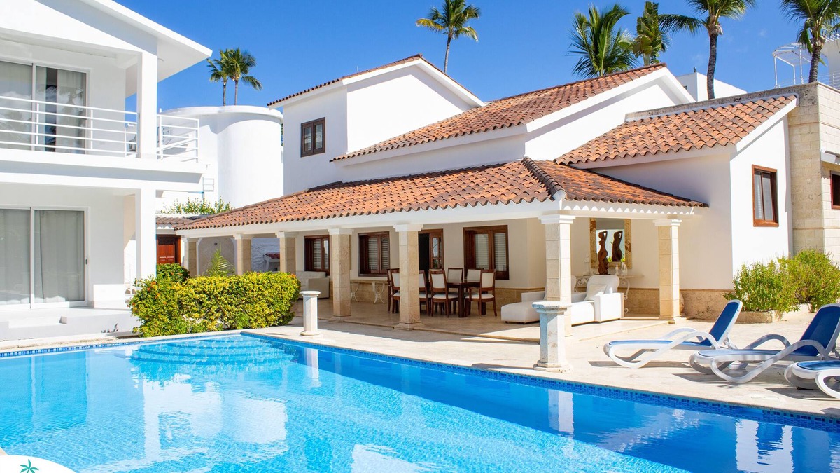 Playa Bibijagua Villa | Spectacular,Spacious,Central Villa May on the Beach