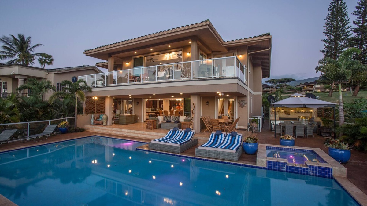 Kaanapali House | Spectacular Sunset and Ocean Views with Pool & Hotbub near Kaanapali Beach