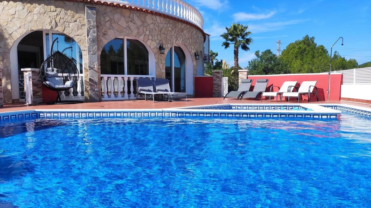 Les Tres Cales House | Spectacular villa with panoramic mountain views