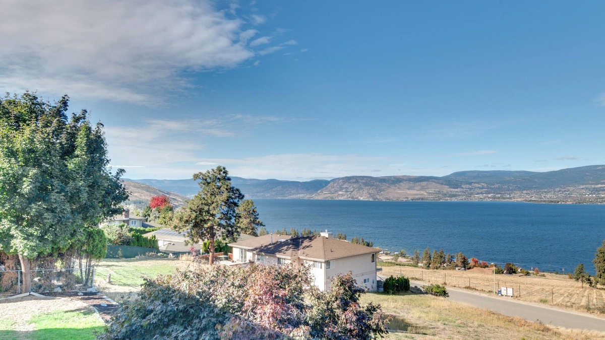 Southwest Mission House | Spectacular view house