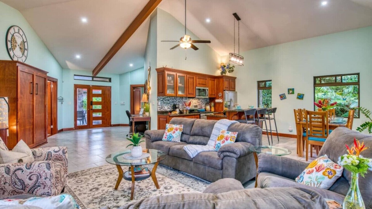 Tronadora Apartment | Spectacular Views! 3 Primary Suites & Hot Tub!