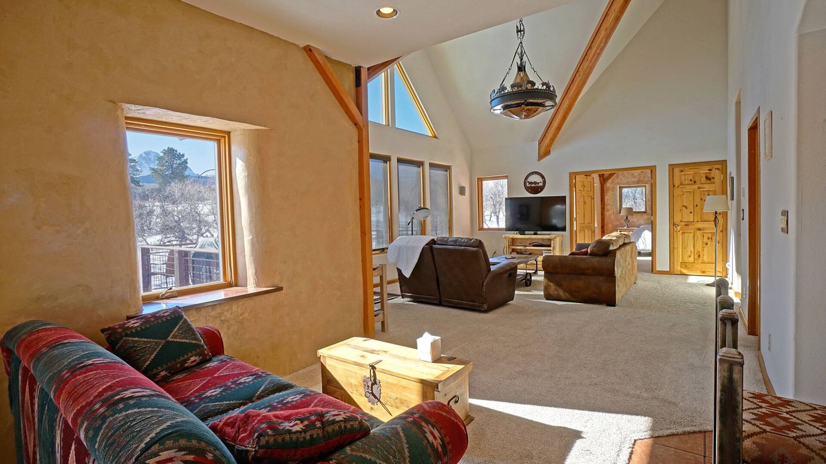 Elk Meadows House | Spectacular Views! Comfortable, Spacious, Family Friendly Home-3 bedroom, 3 bath