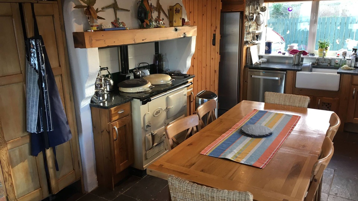 Culdaff House | Spectaular Home Overlooking Culdaff Beach on the Wild Atlantic Way