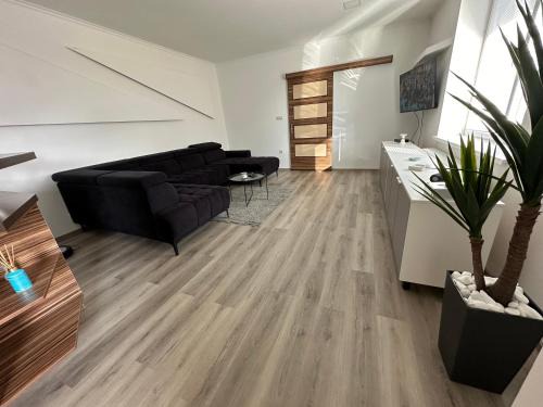 Nana Apartment | Speedy house