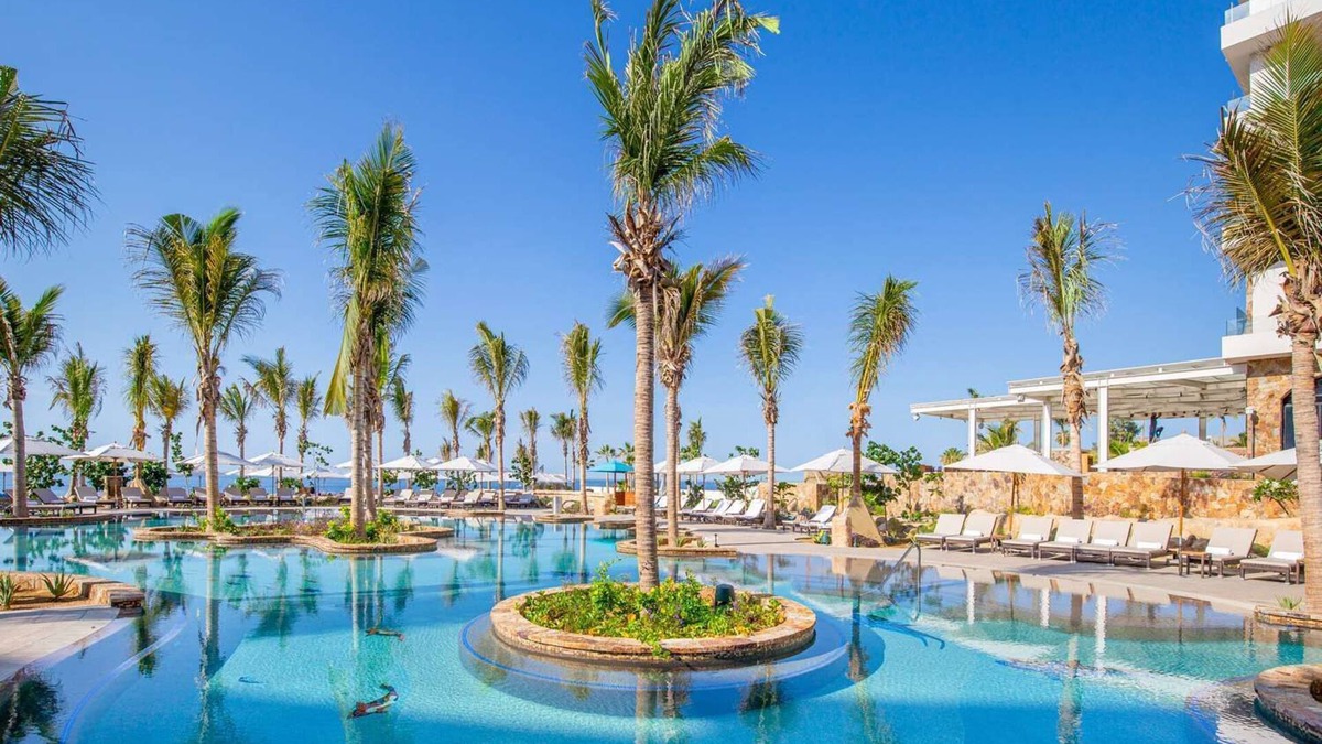 Chula Vista Resort | Spend New Years in Cabo! 2-bed Luxury Suite - Villa La Valencia Beach Resort