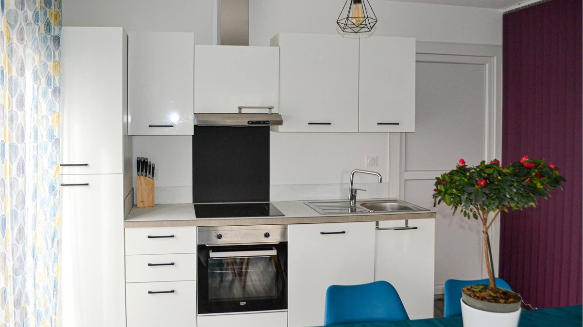 Pouillon House | Spend your family vacation in the countryside.